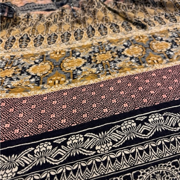 Lucky brand sleeveless blouse - Picture 2 of 2